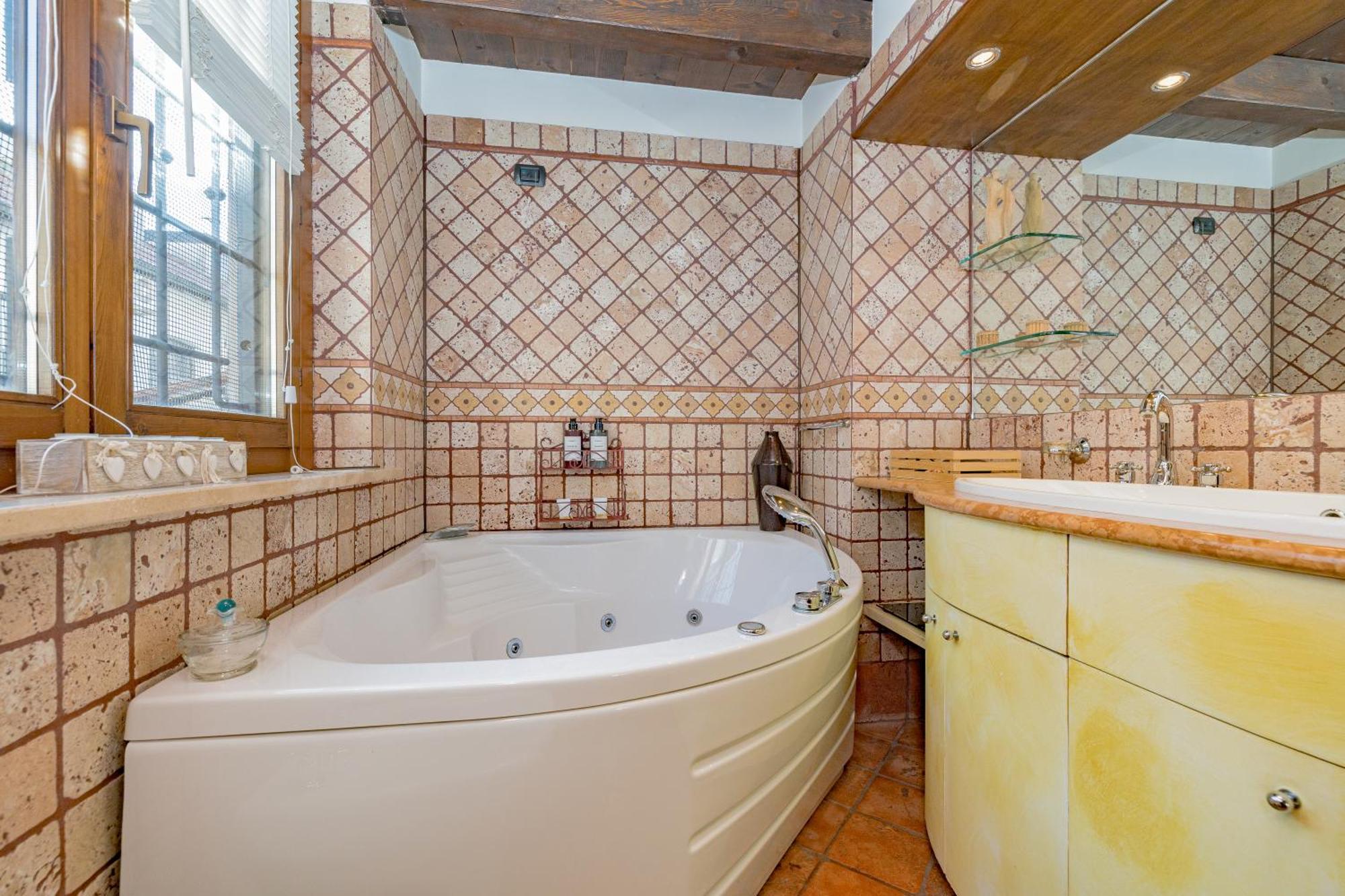 Villa Malpensa Jacuzzi House Ferno Esterno foto